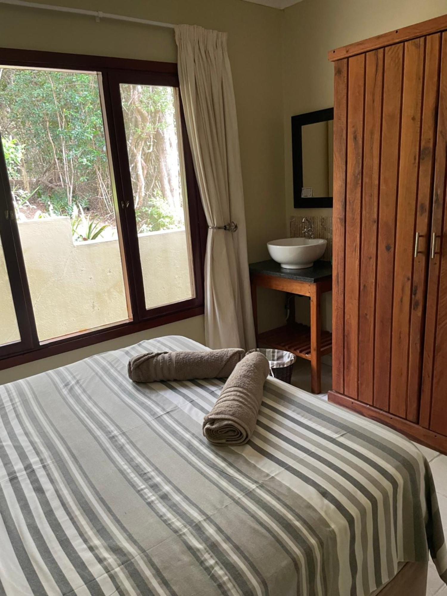 Nkumbe Bush Retreat Family Home Ponta Malongane Екстер'єр фото